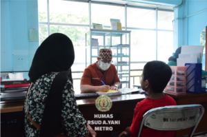 Inovasi MADANI (Mandiri Ahmad Yani) di manfaatkan dengan baik oleh Pasien dengan kebutuhan Rehabilitasi di RSUD Jenderal Ahmad Yani Metro